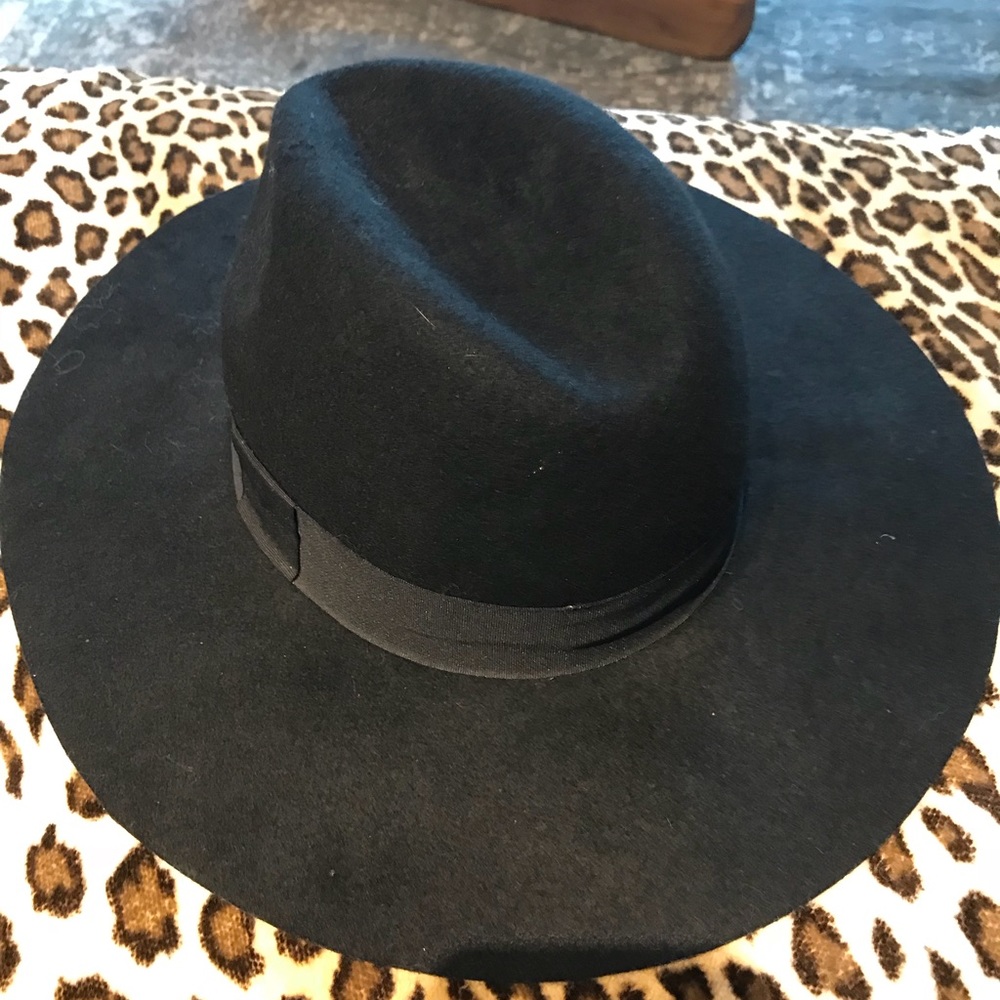 ❤️Michael Stars womens black wide brim fedora